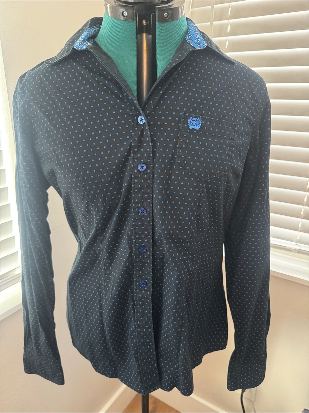 Women’s Cinch Black Shirt with Blue Dot Pattern